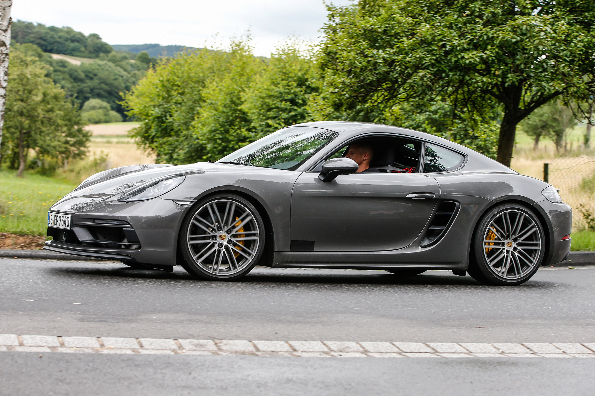 Porsche 981.2 Cayman GTS - sdie