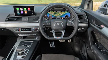 Audi Q5 S Line TFSI - interior