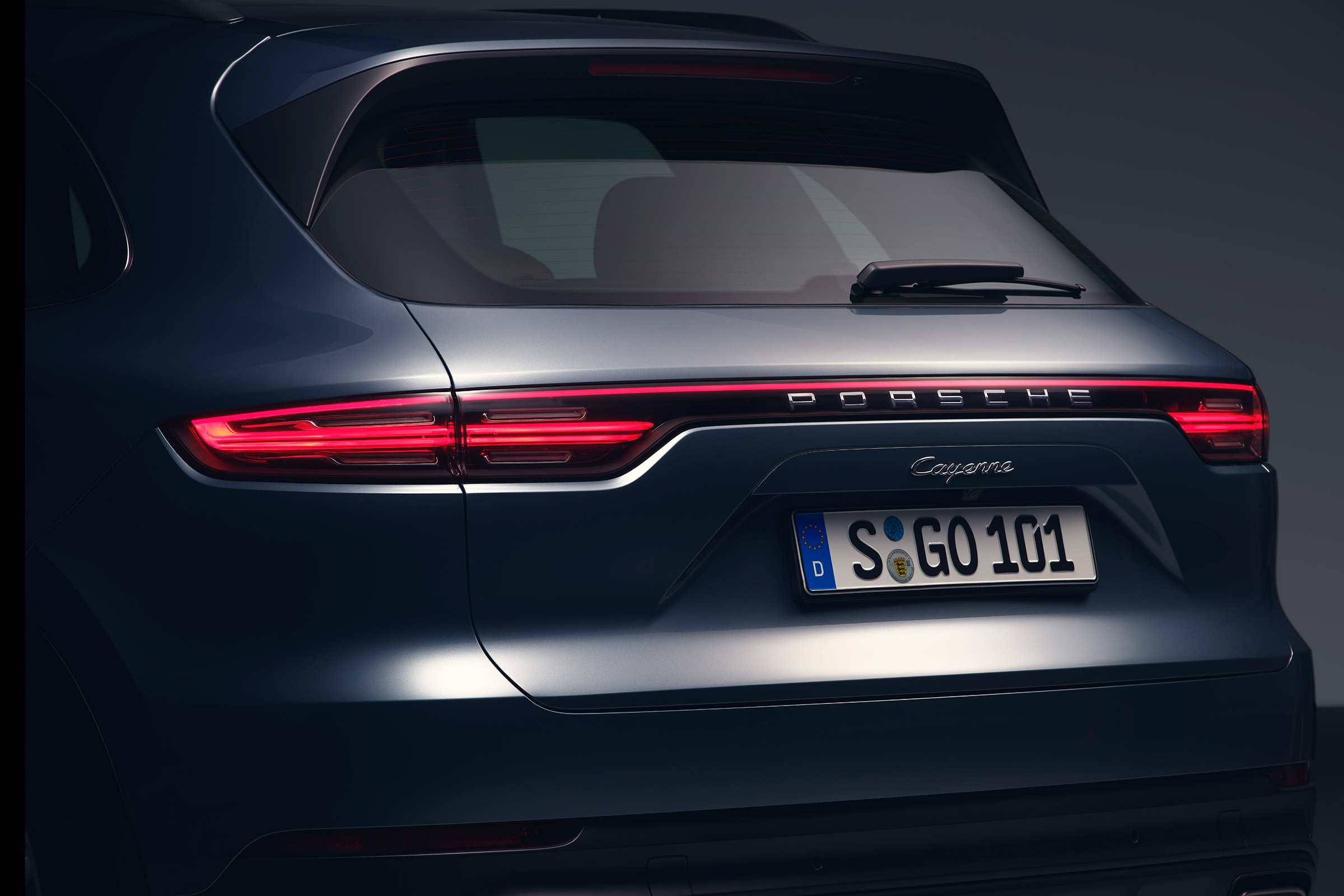 Posche Cayenne - bootlid