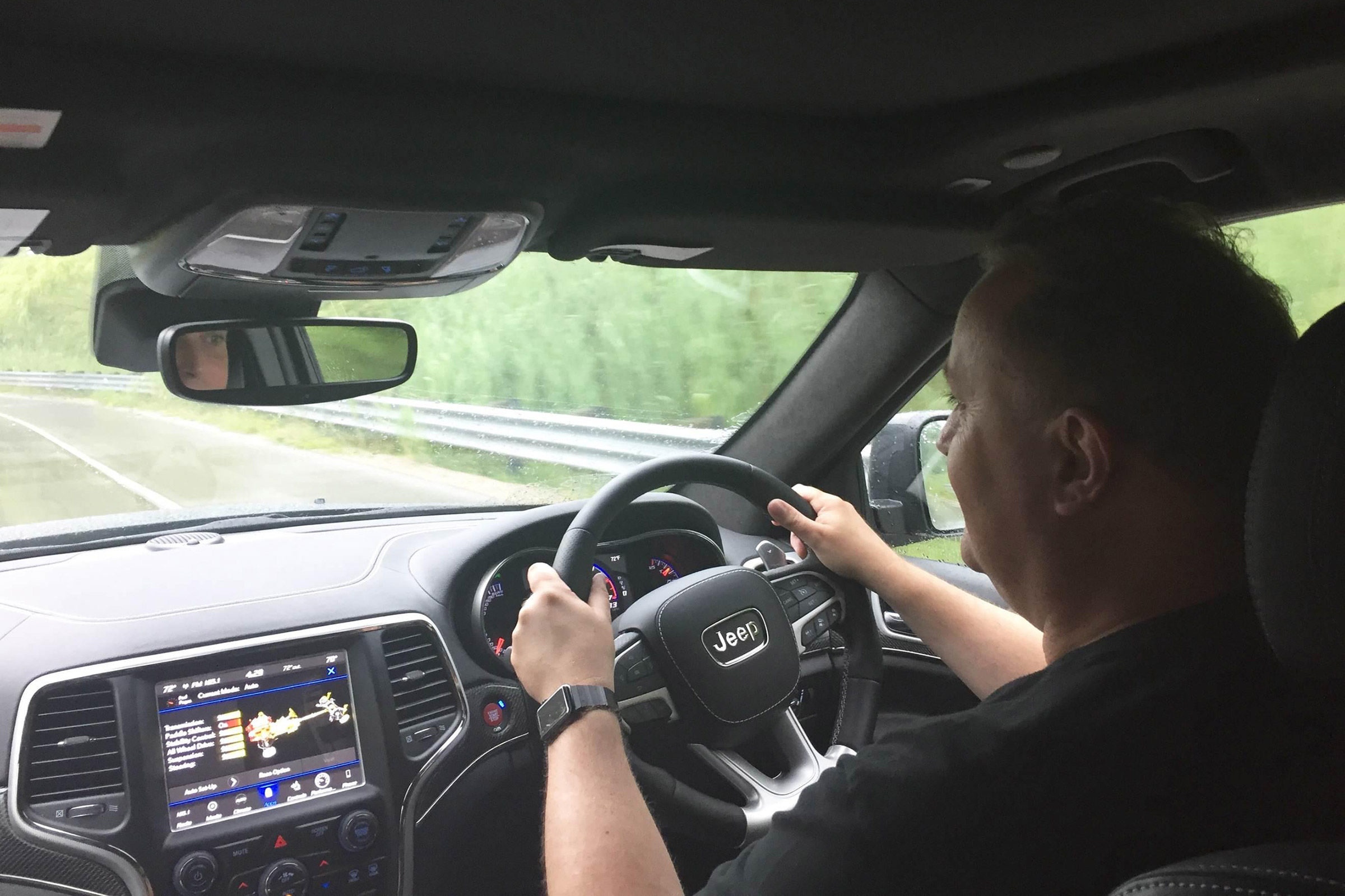 Jeep Grand Cherokee Trackhawk - interior driving