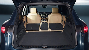 Posche Cayenne - boot