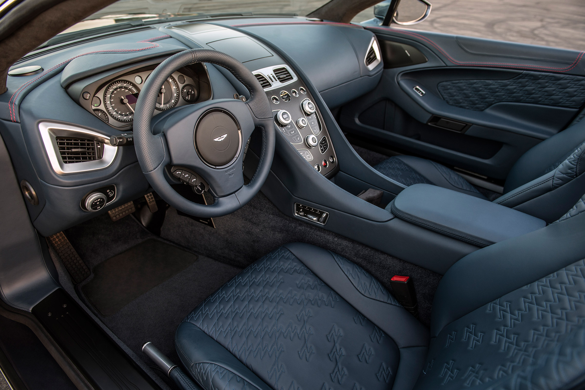 Aston Martin Zagato Volante - interior