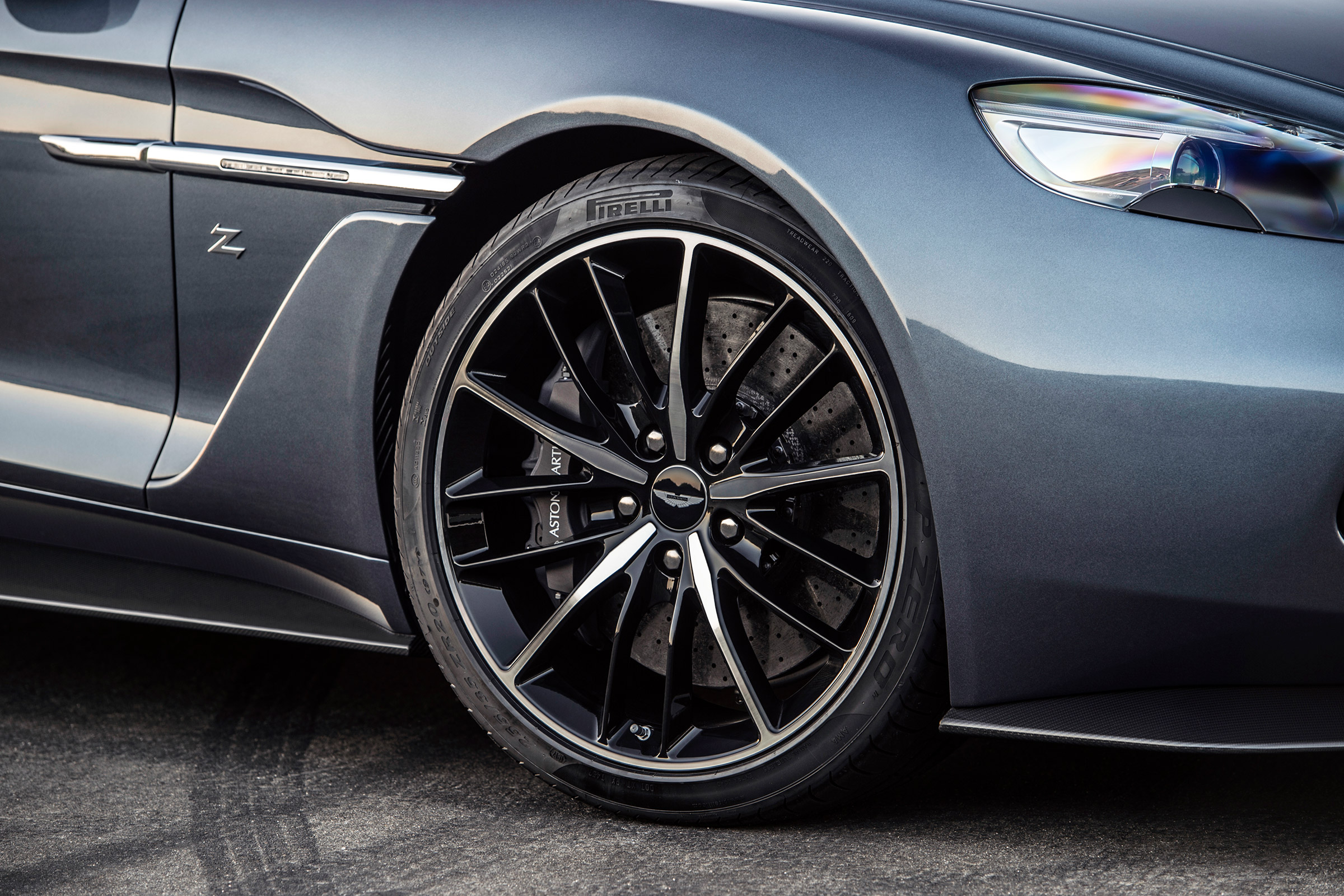 Aston Martin Zagato Volante - 