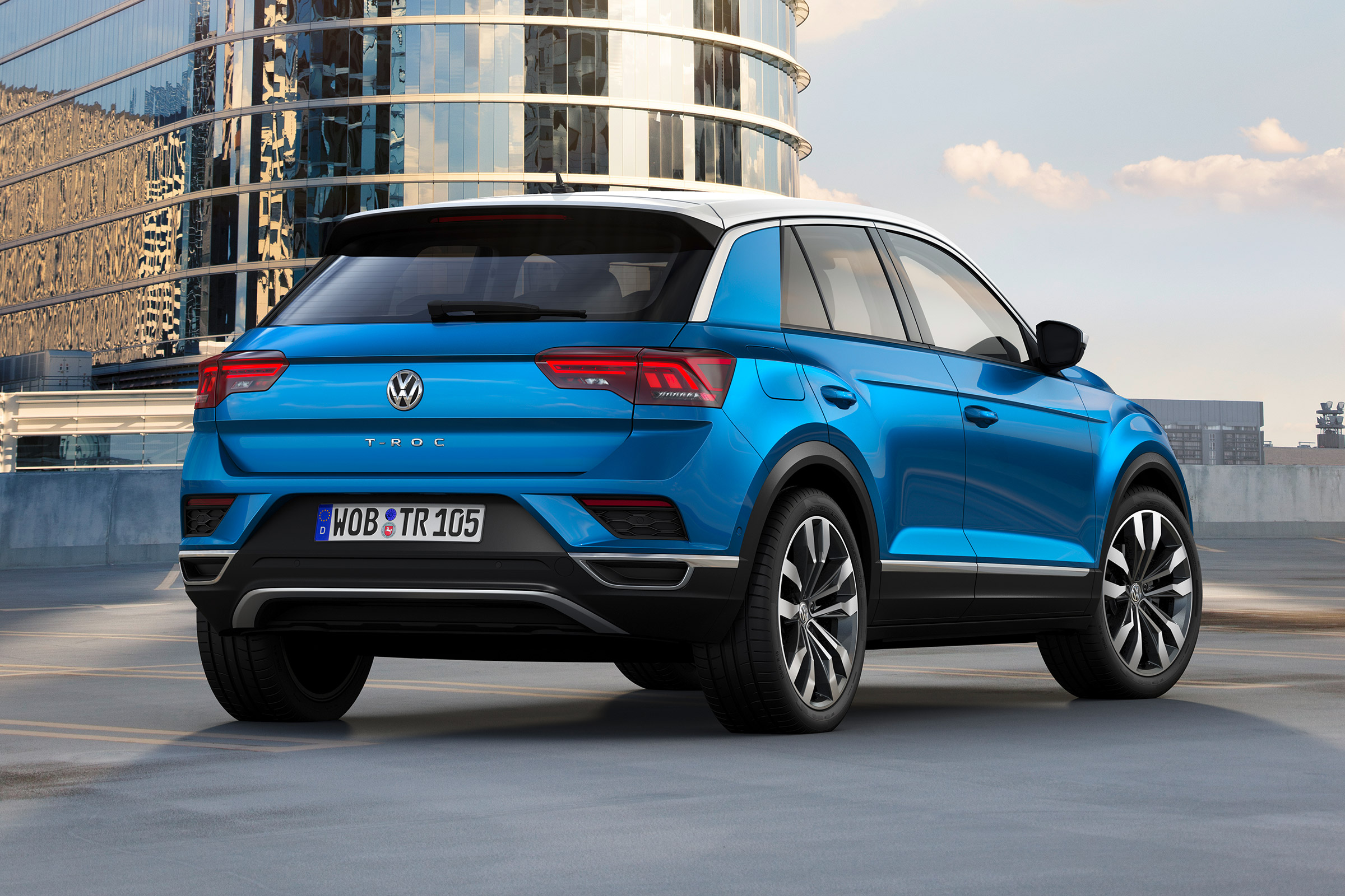 VW T-Roc - Blue rear quarter