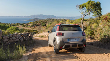 Citroen C3 Aircross - driving rear