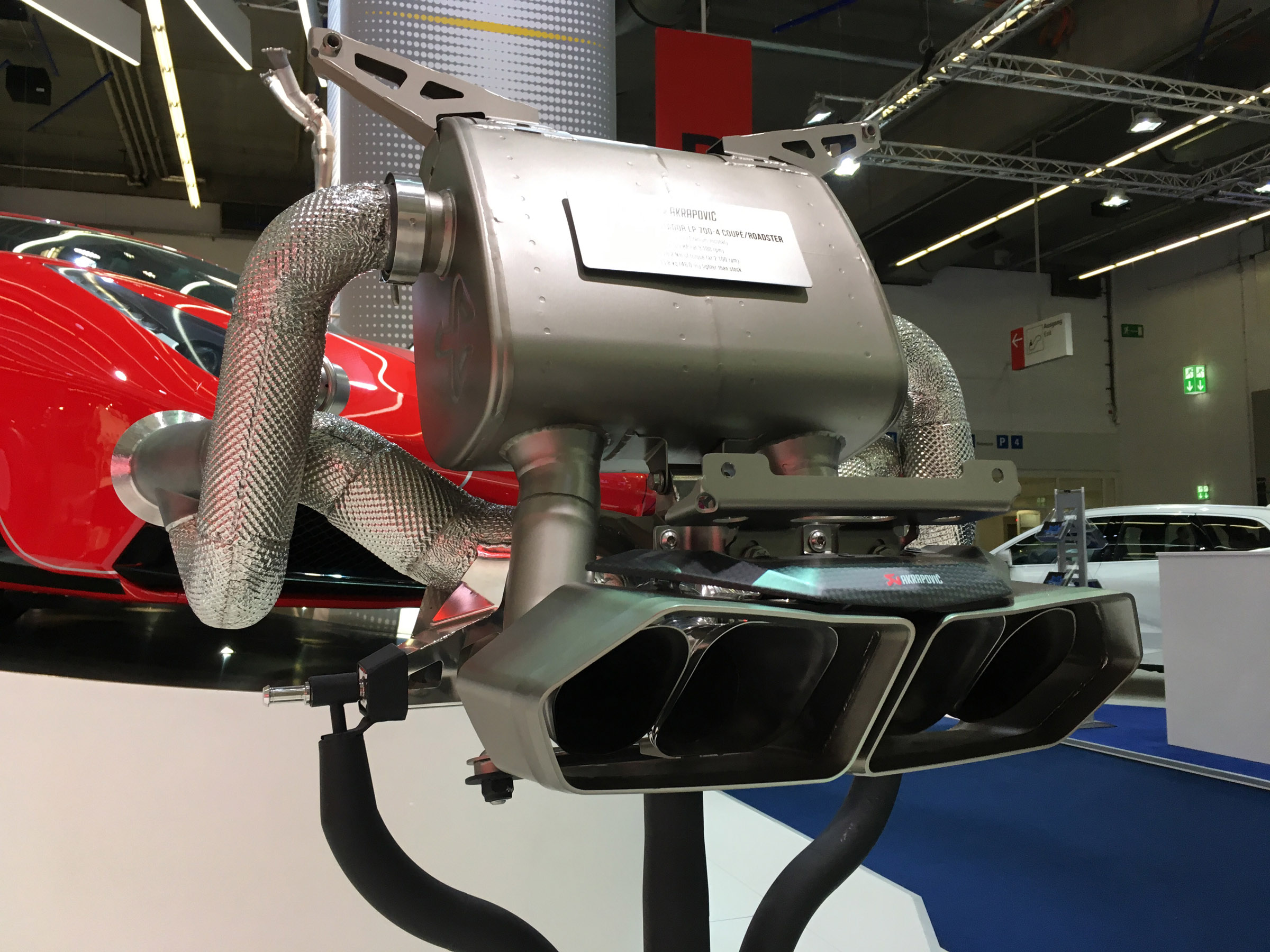 Akrapovič exhaust for Lamborghini Aventador – 2017 Frankfurt motor show