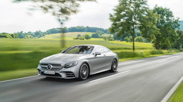 Mercedes S 560 coupe - front quarter