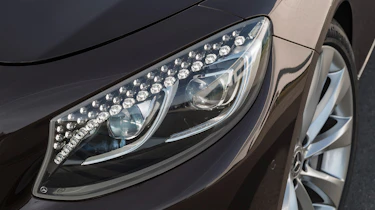 Mercedes S 560 cabriolet - headlights