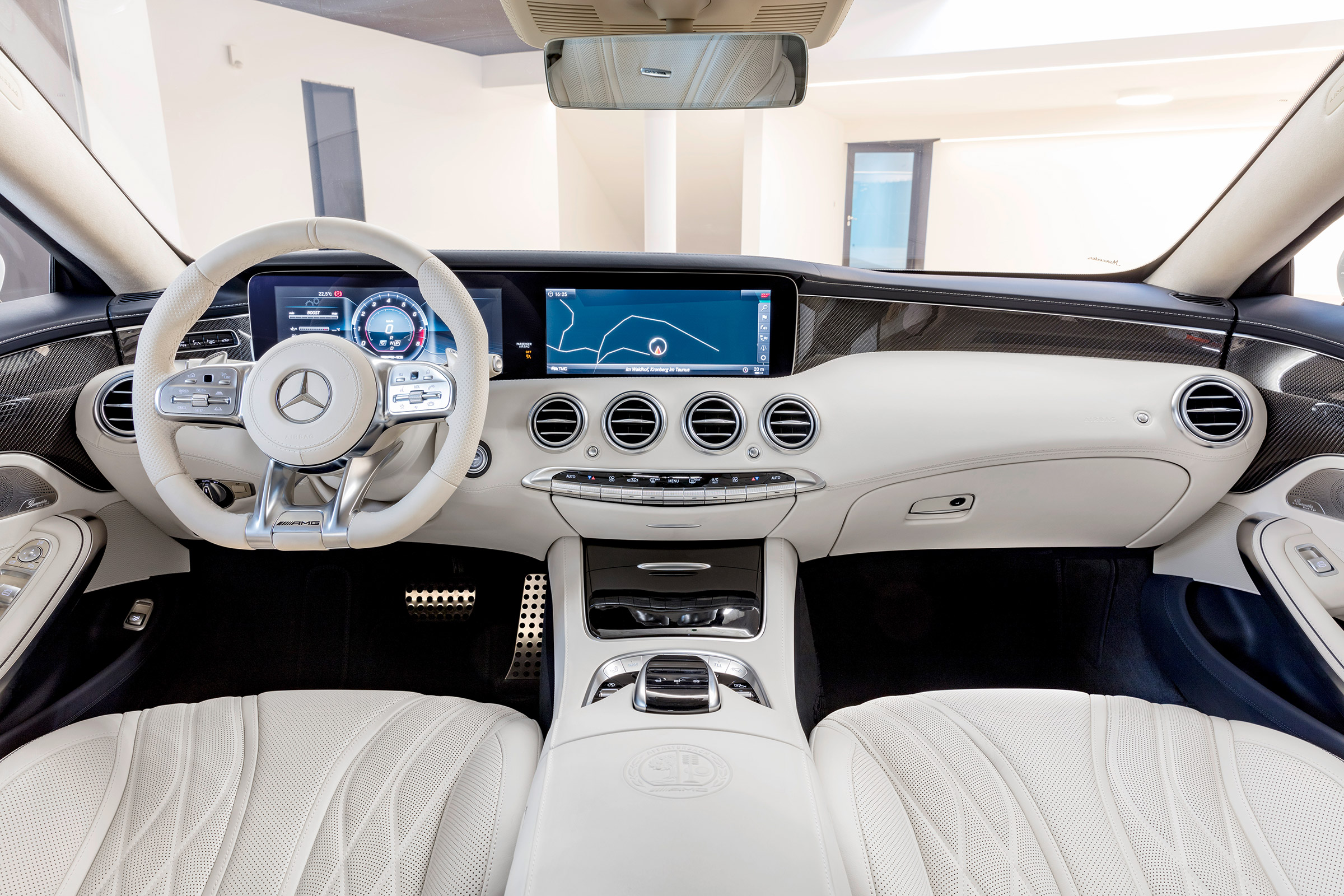 Mercedes S 63 Coupe - interior 2