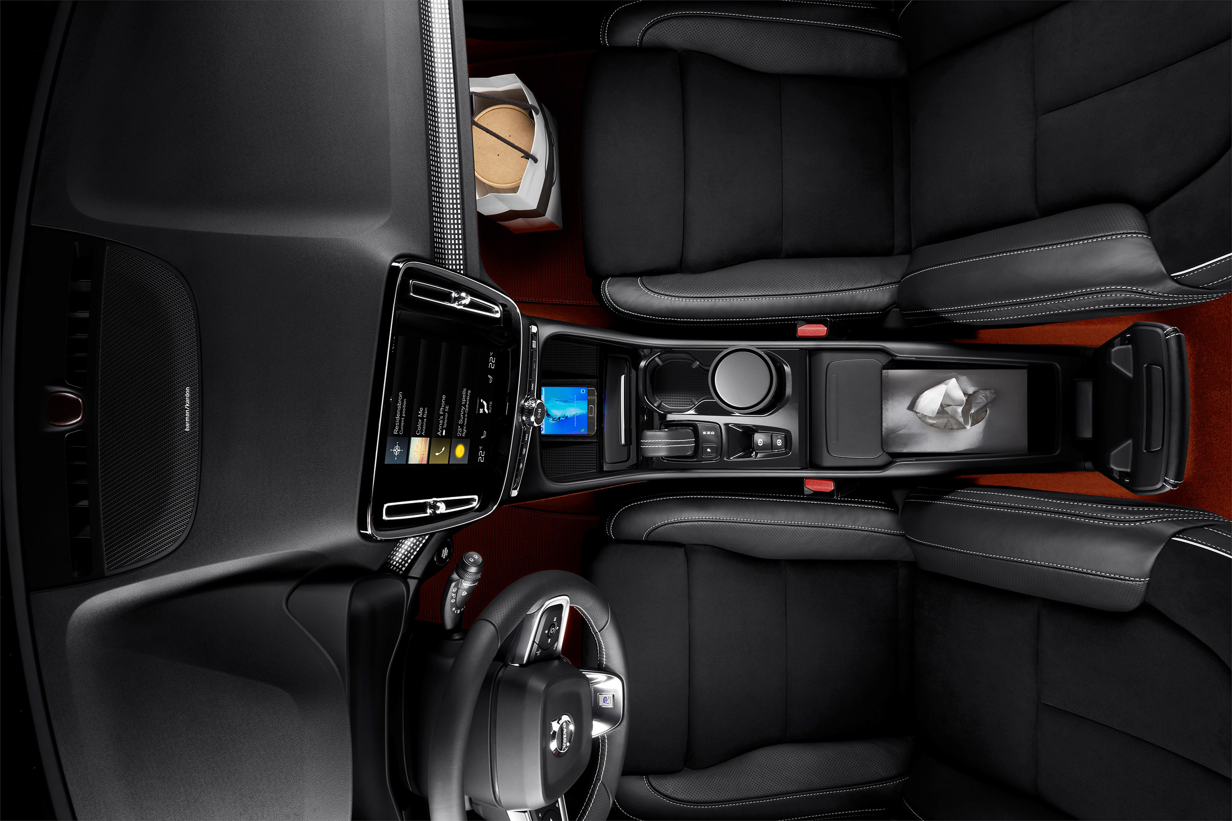 Volvo XC40 - dash