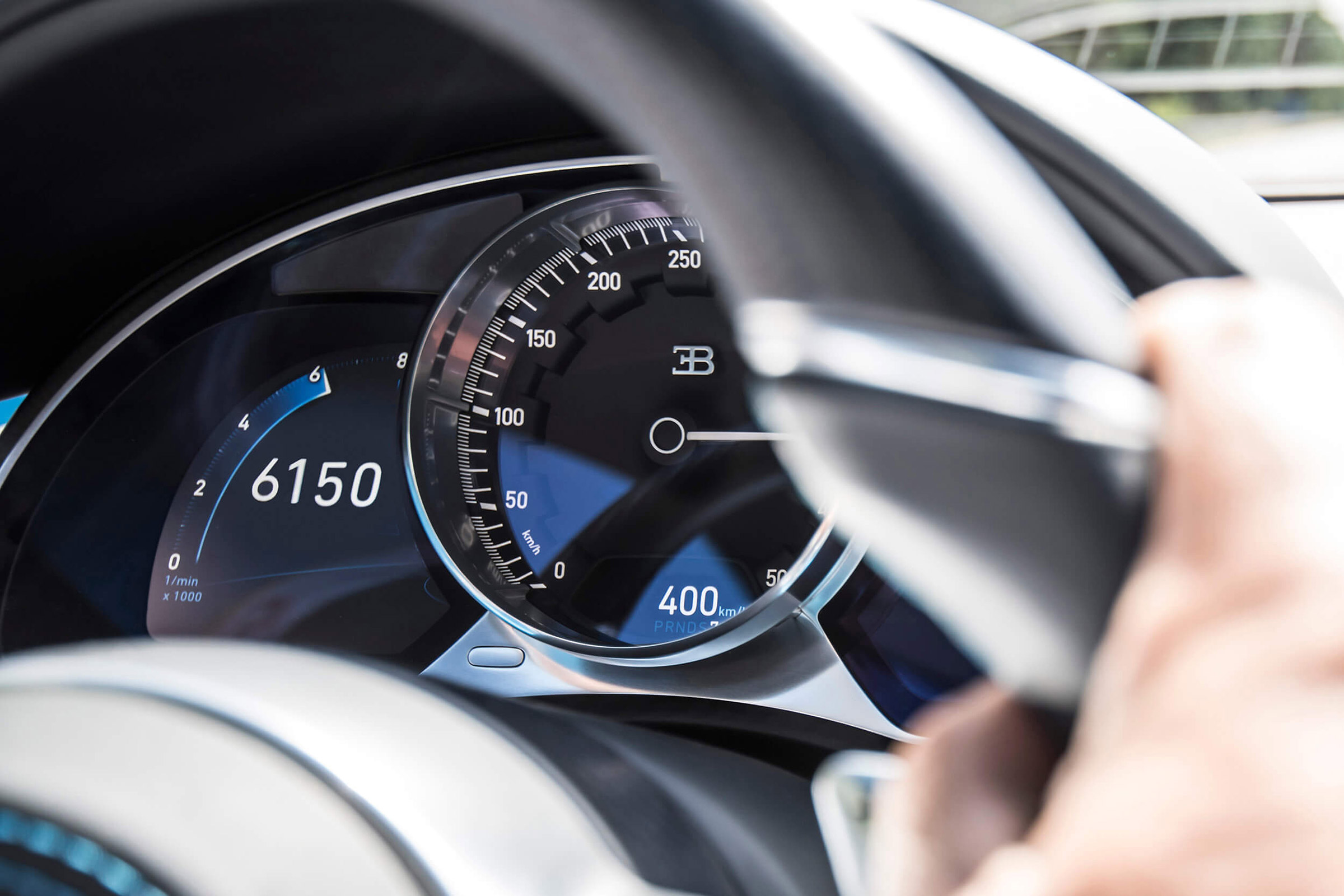 Bugatti Chiron '42' record breaker - dash