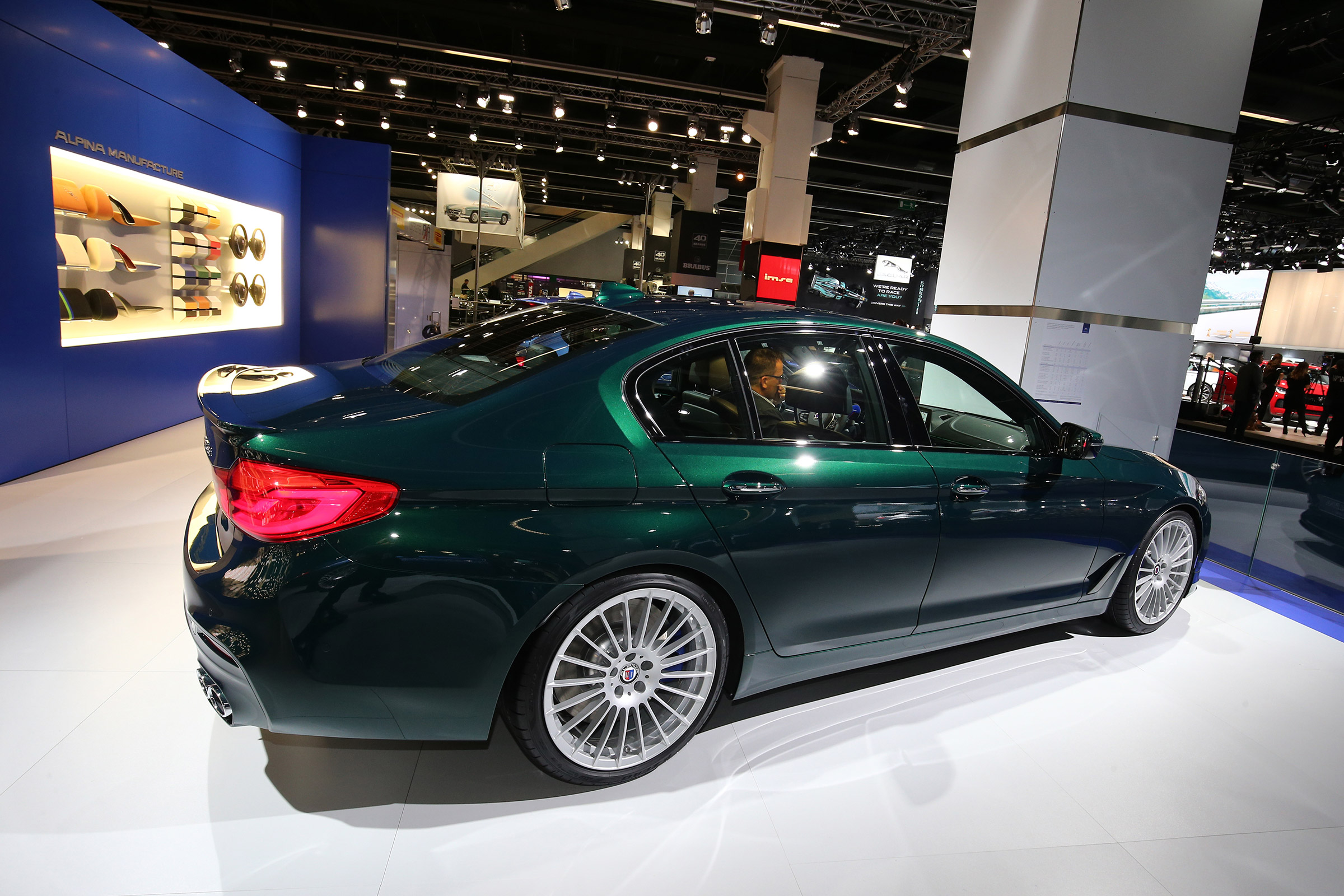Alpina D5 S GER - profile