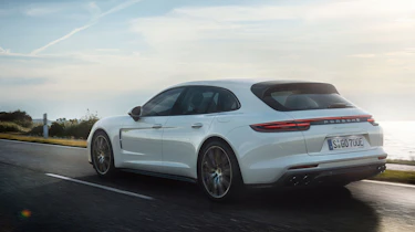 Porsche Panamera Turbo S E-Hybrid Sport Turismo - rear quarter