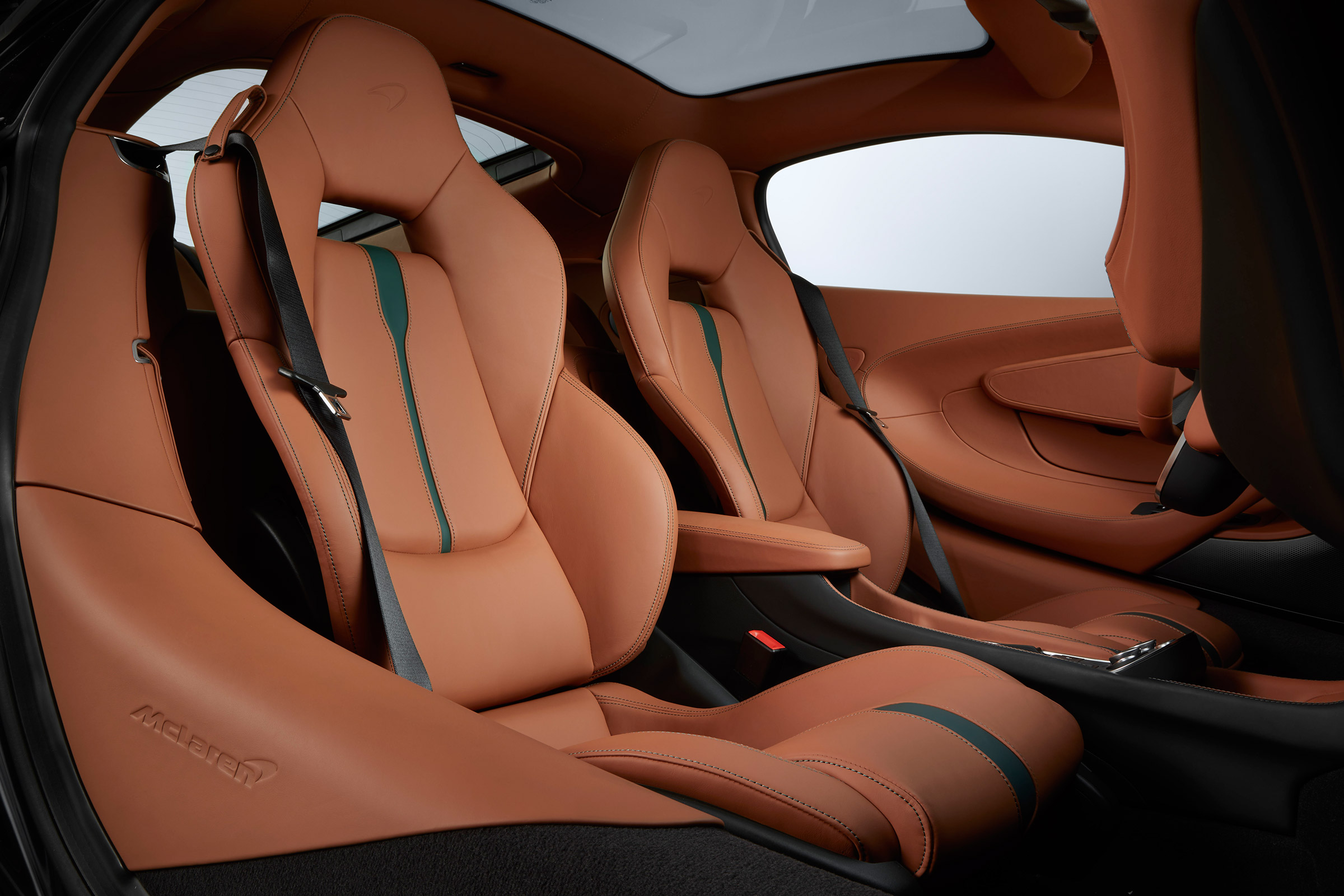 MSO 570GT XP green - seats