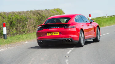Porsche Panamera Turbo - Rear