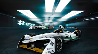 Audi e-tron FE04 - front