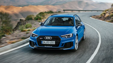 Audi RS4 Avant - front