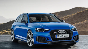 Audi RS4 Avant - front
