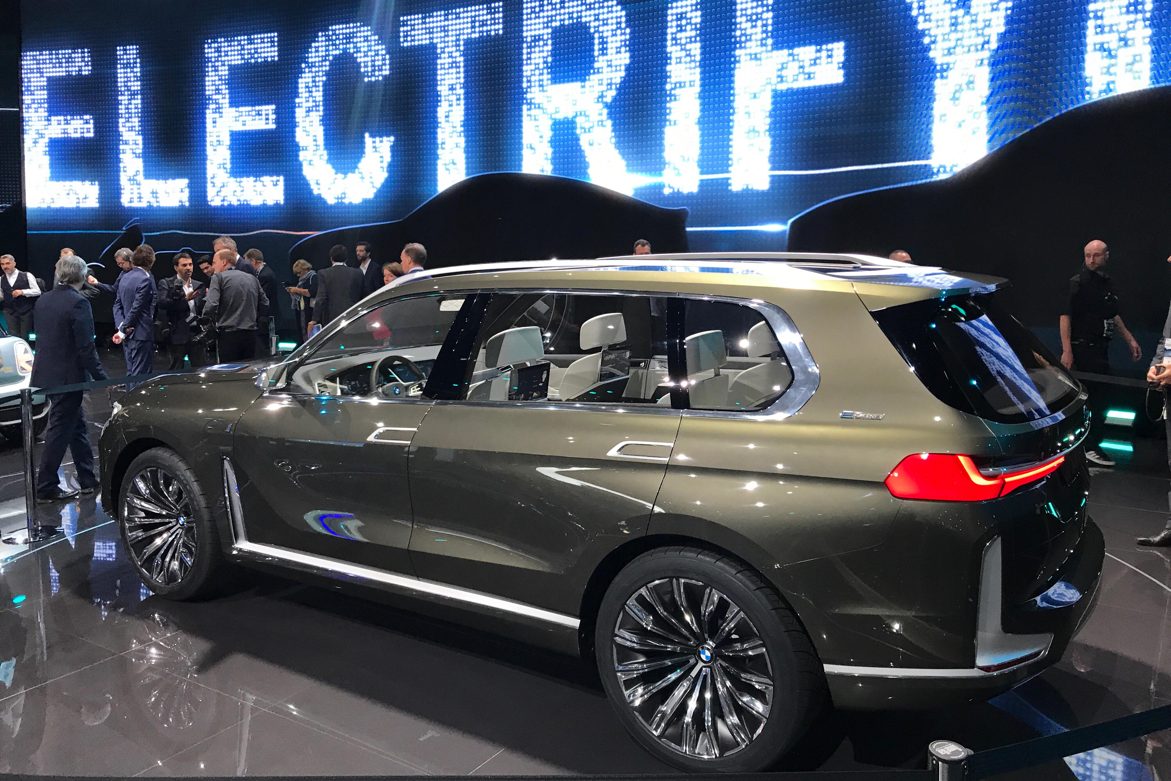 BMW X7 Concept - Frankfurt Motor Show