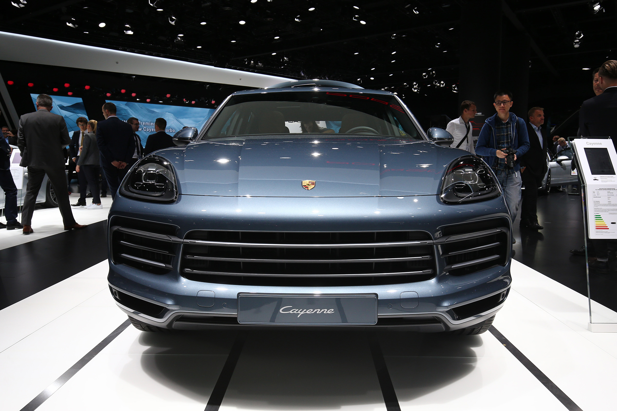 Porsche cayenne - Frankfurt