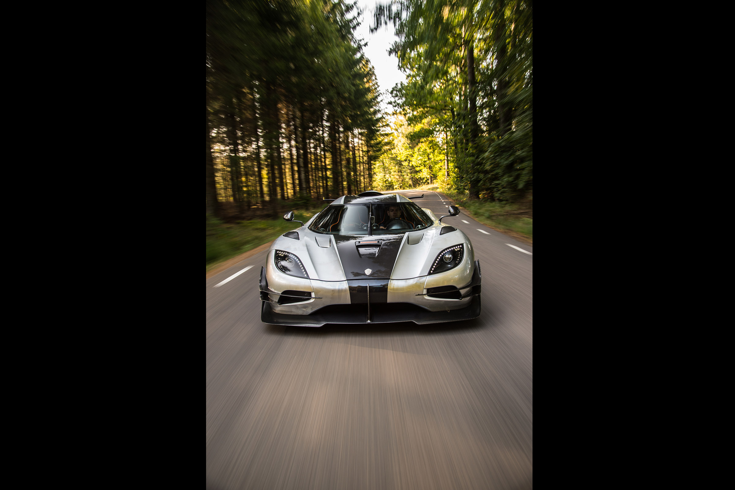 Koenigsegg One:1 - front