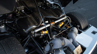 Koenigsegg One:1 - engine