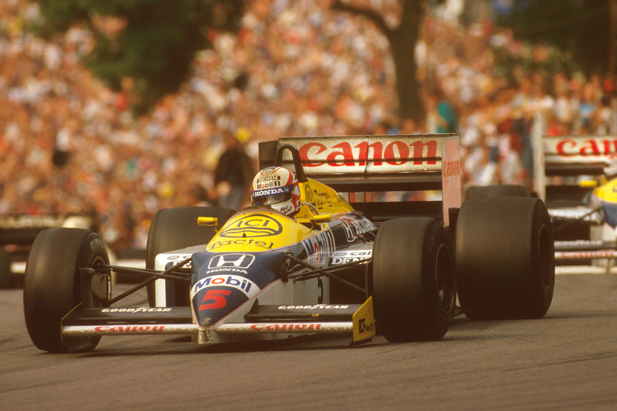 Williams FW11