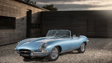 Jaguar E-type Zero static