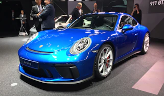 Porsche 911 GT3 Touring front