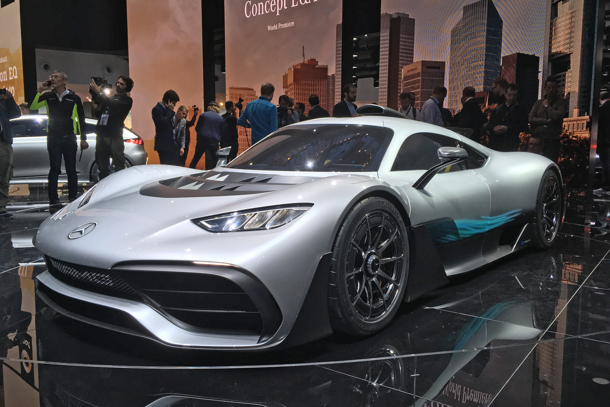 Mercedes-AMG Project 1 live - front