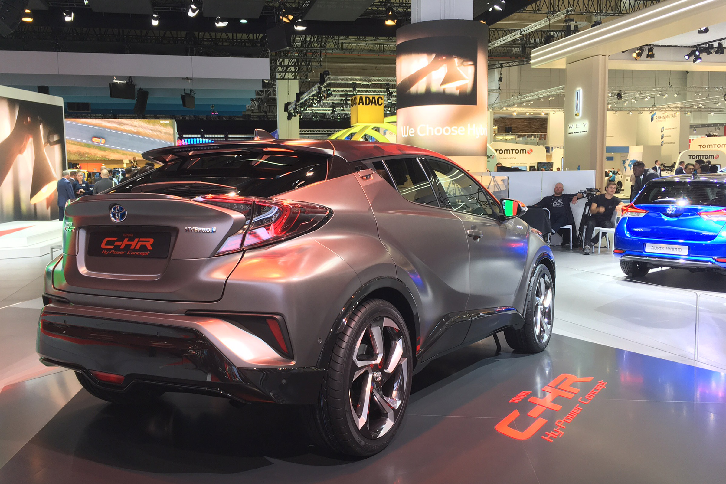 Toyota CH-R Hy-Power rear