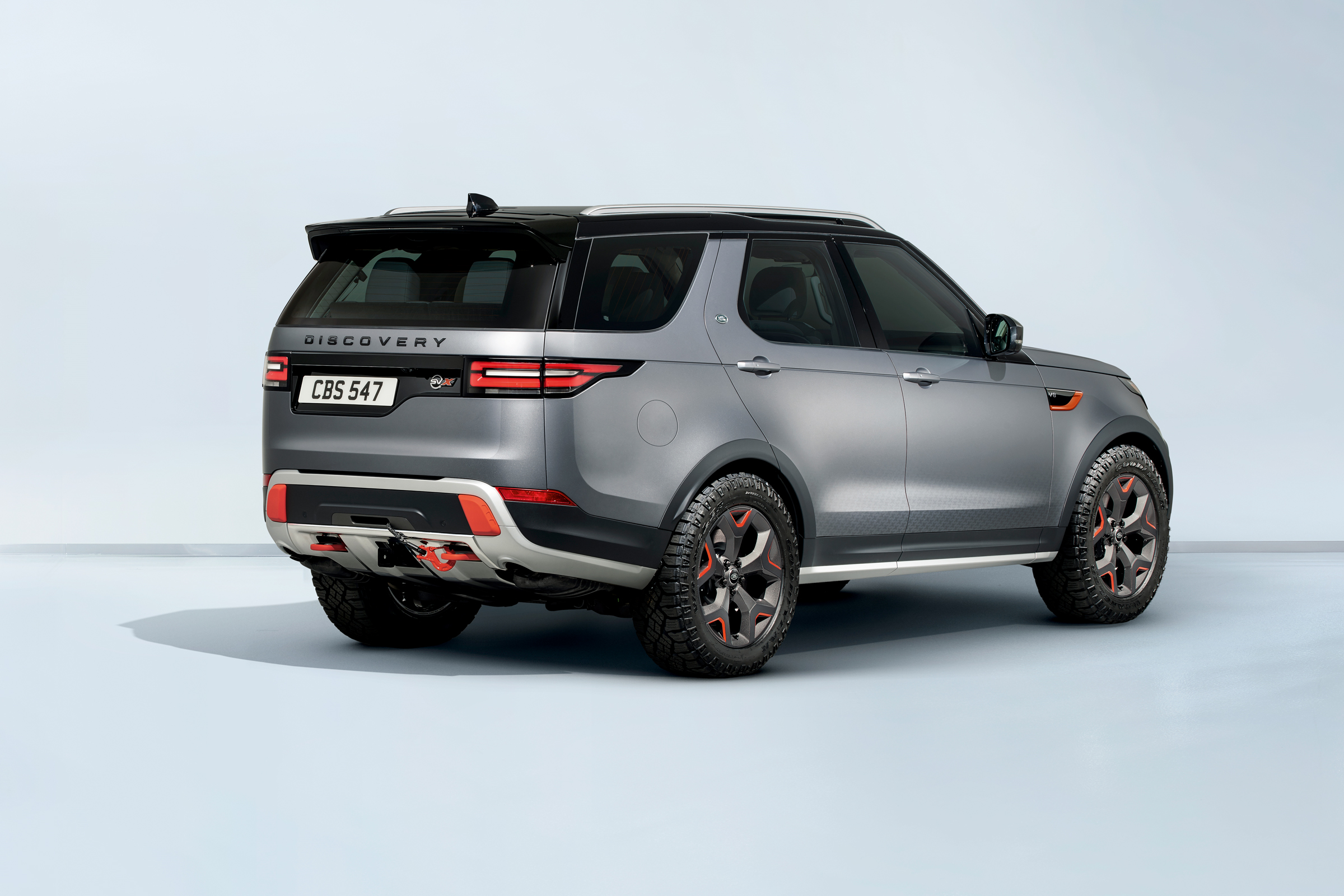 land rover discovery svx rear