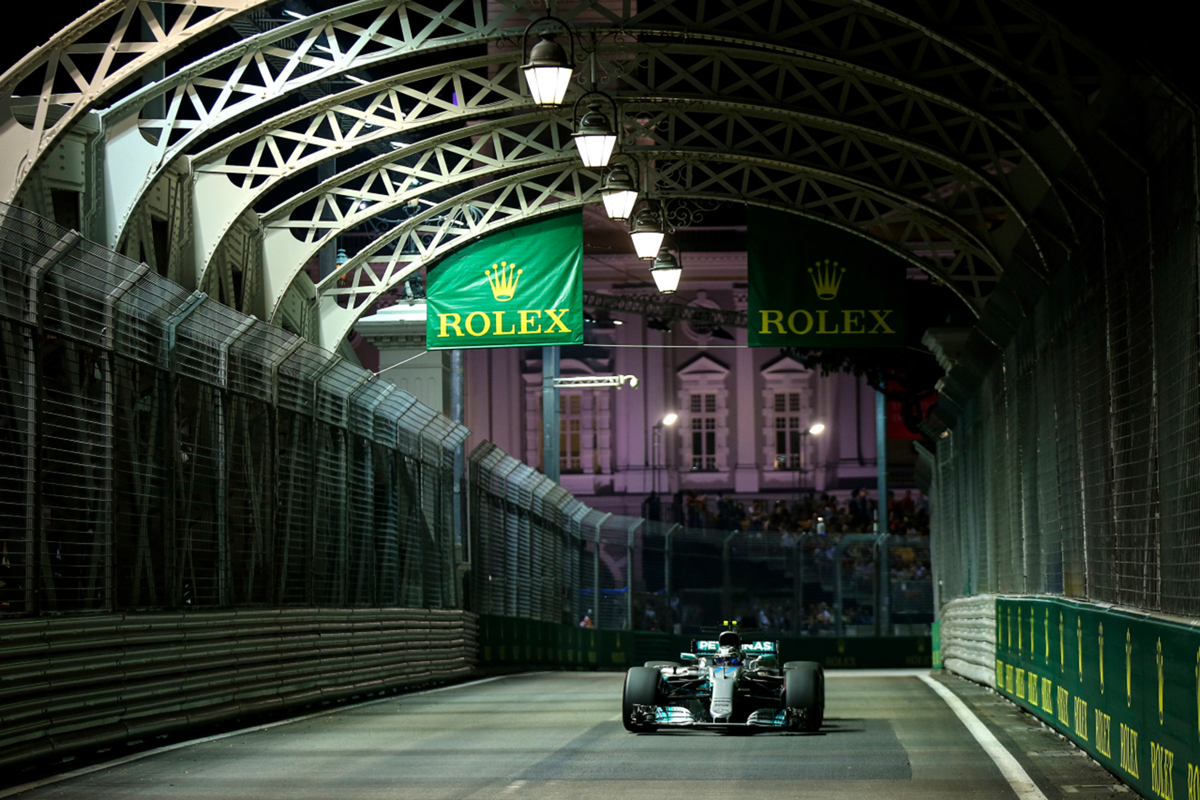 F1 Singapore - Merc Petronas
