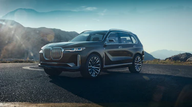 BMW X7 Concept - front