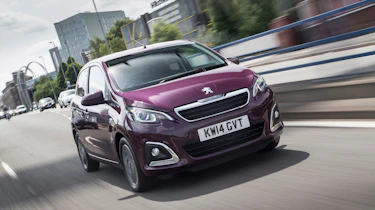 Peugeot 108 - front driving