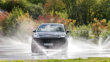2018 Porsche Cayenne Turbo - Front
