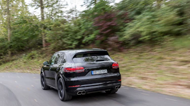 2018 Porsche Cayenne Turbo - Rear