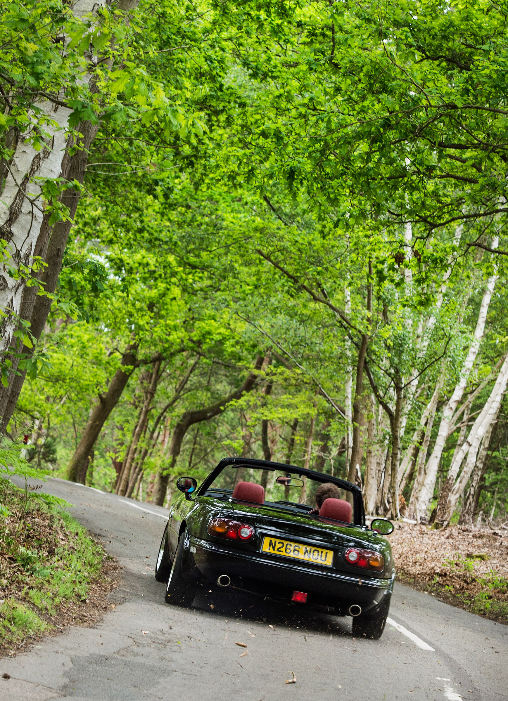 Mazda MX-5 Rocketeer rear cornering