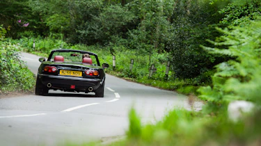 Mazda MX-5 Rocketeer rear cornering