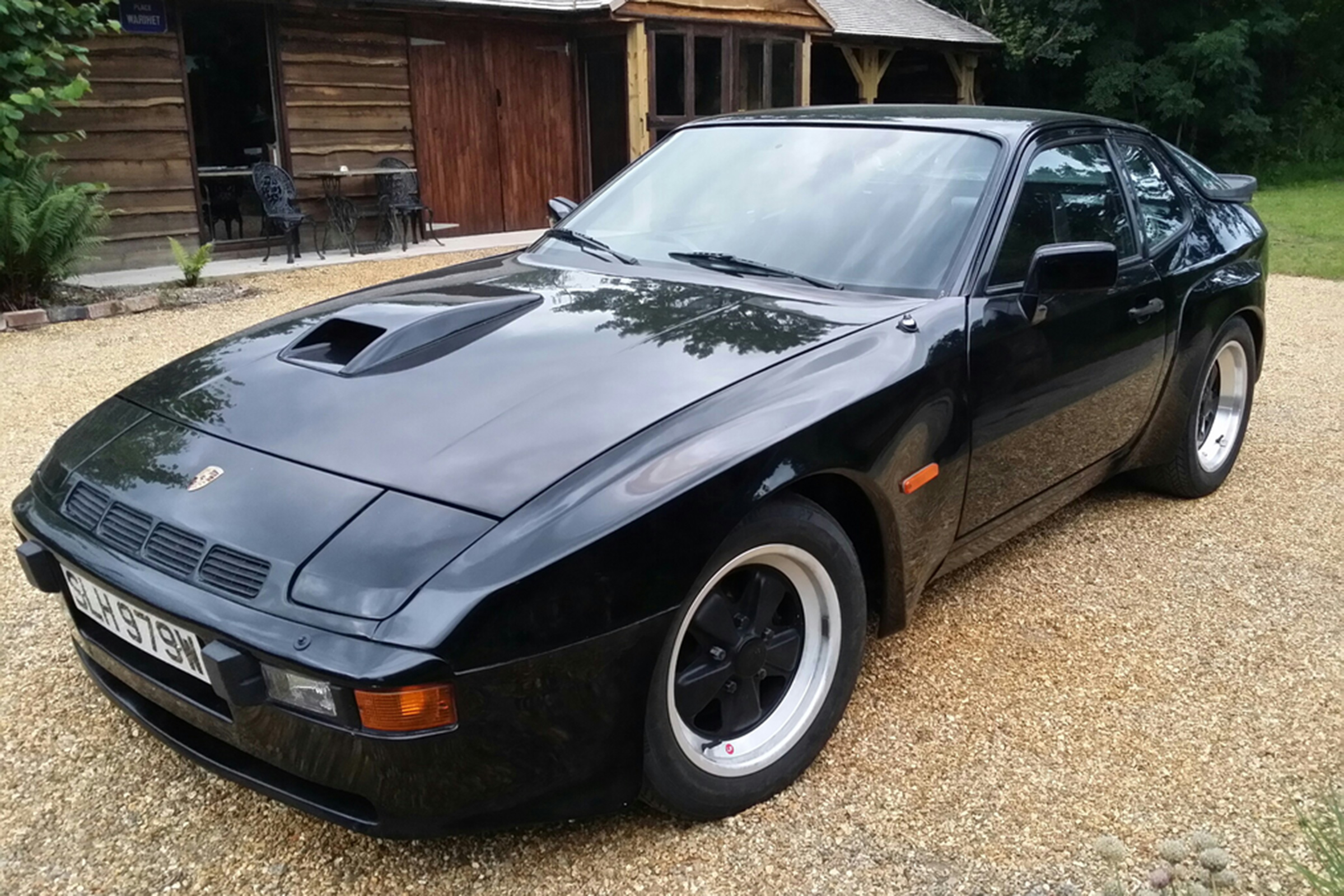 Porsche 924 Carrera GT