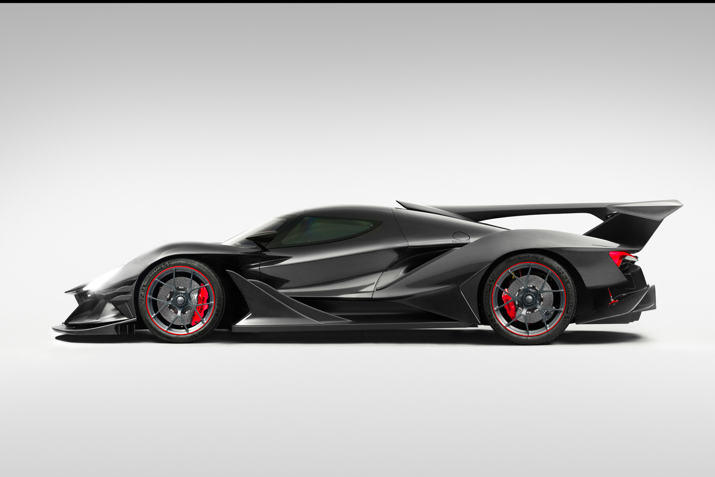 Apollo IE - side
