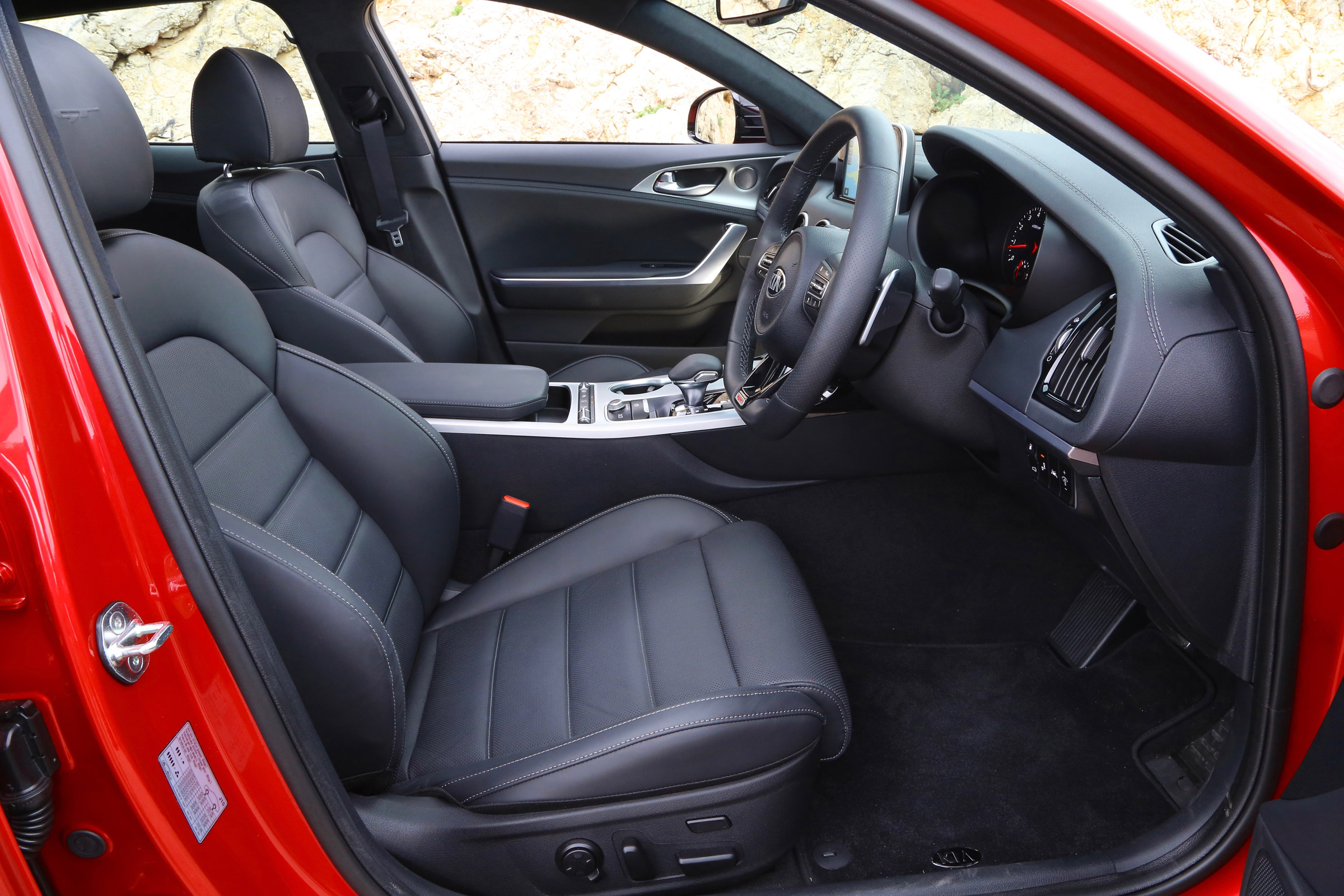 Kia Stinger GT-S UK - cabin