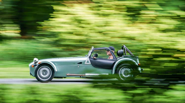 Caterham 160 - side