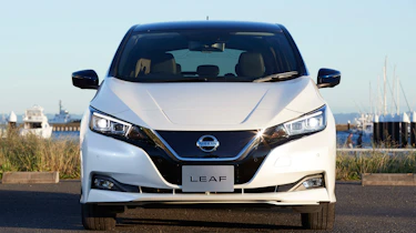 Nissan Leaf drive Japan - front