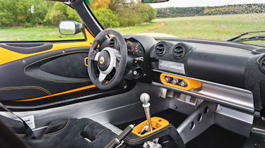 Lotus Elise Sprint 220 - cabin