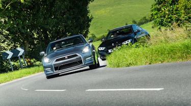 BMW M4 Competition Package v Nissan GT-R