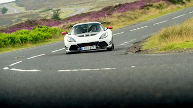 Lotus Exige 380 Cup - front cornering