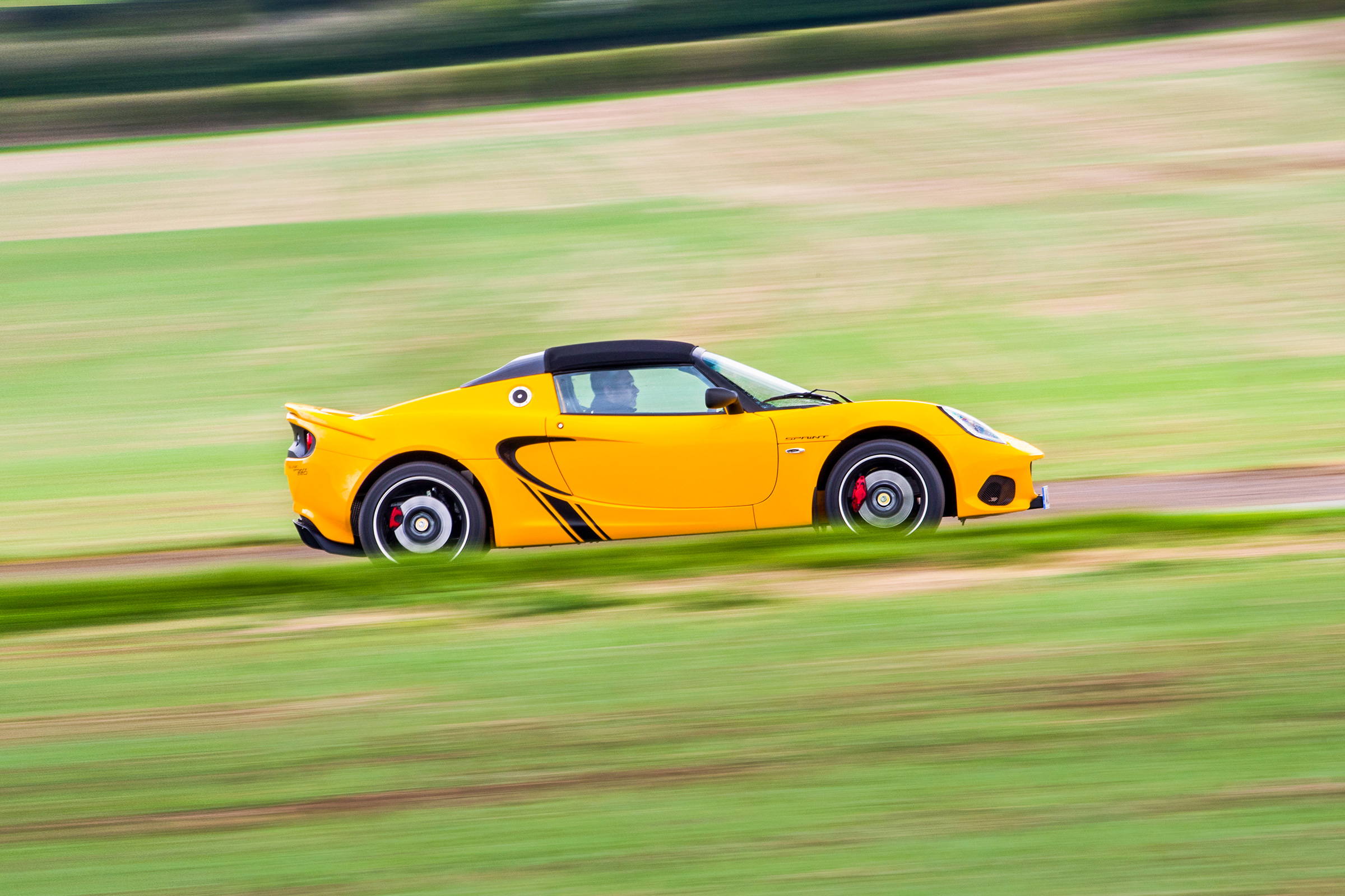  Lotus Elise Sprint 220 - side