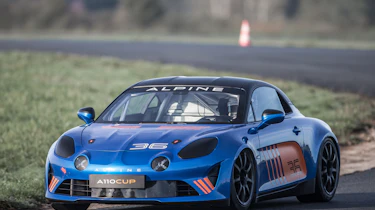 Alpine A110 Cup – front