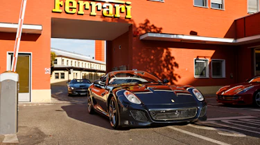 Ferrari SA Aperta - gates